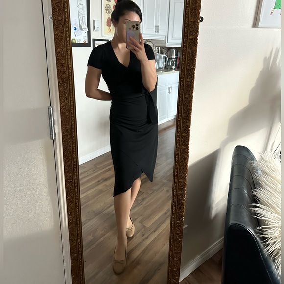 Le chateau Vintage asymmetrical black skirt - Picture 1 of 9